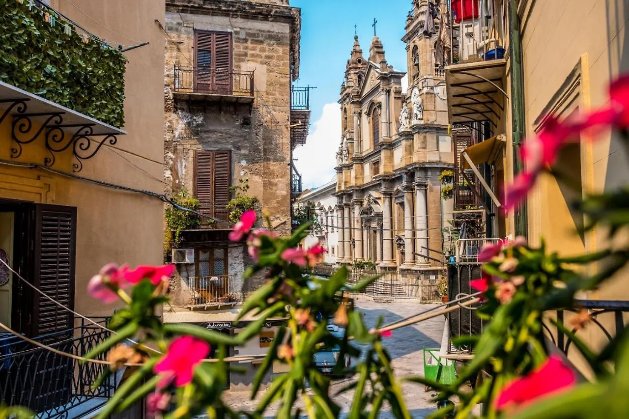 Charming Studio In The Heart Of Historic Center location