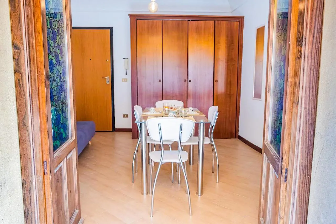 Charming Studio In The Heart Of Historic Center Apartment Palermo